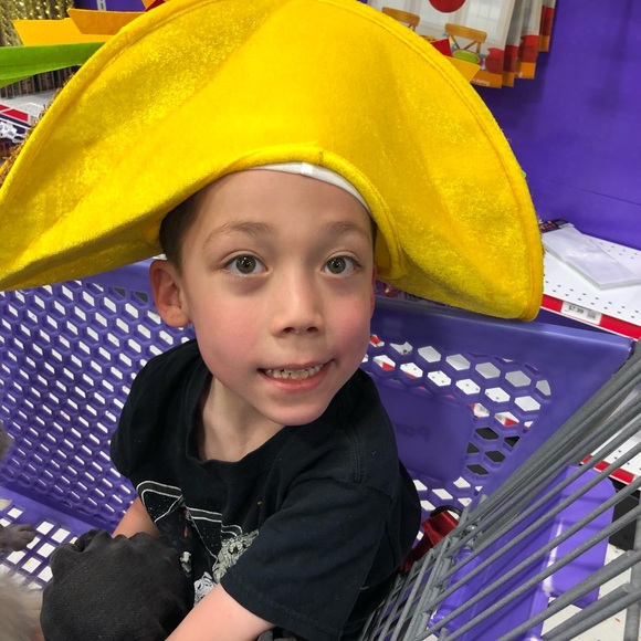 Meet your Posher, Esther - Picture 1 of 1